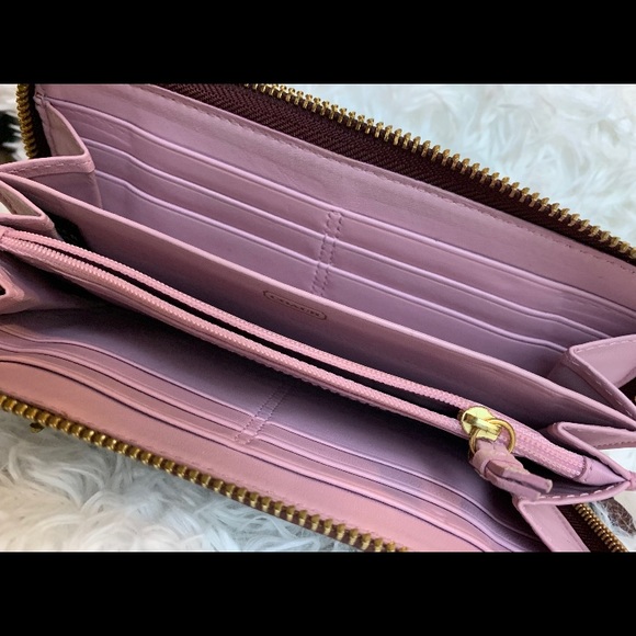 Wallet - Picture 3 of 3